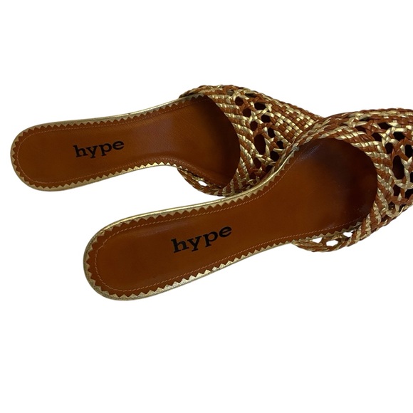 Flash Sale Y2K Hype Gold And Brown Woven Leather Mules. - Picture 12 of 16
